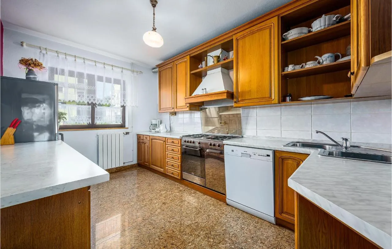Cozy Apartment In Vrsar With Kitchen Croatia